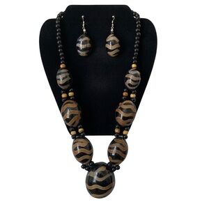 Zebra Striped Beaded Necklace Set